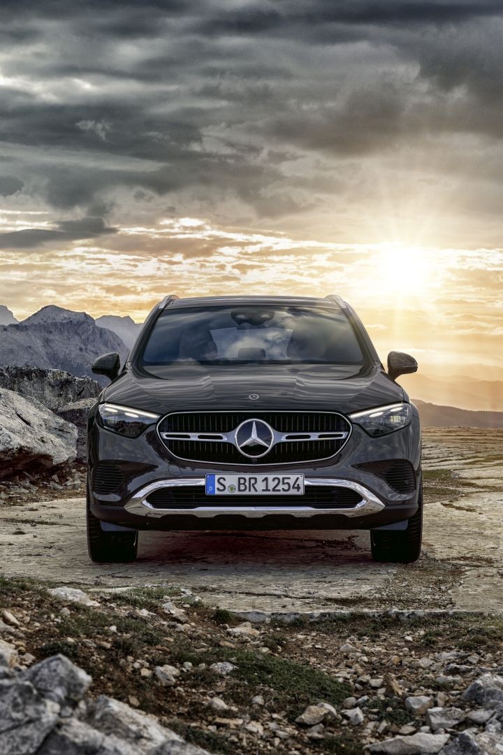 Mercedes Benz Glc Class photo 16