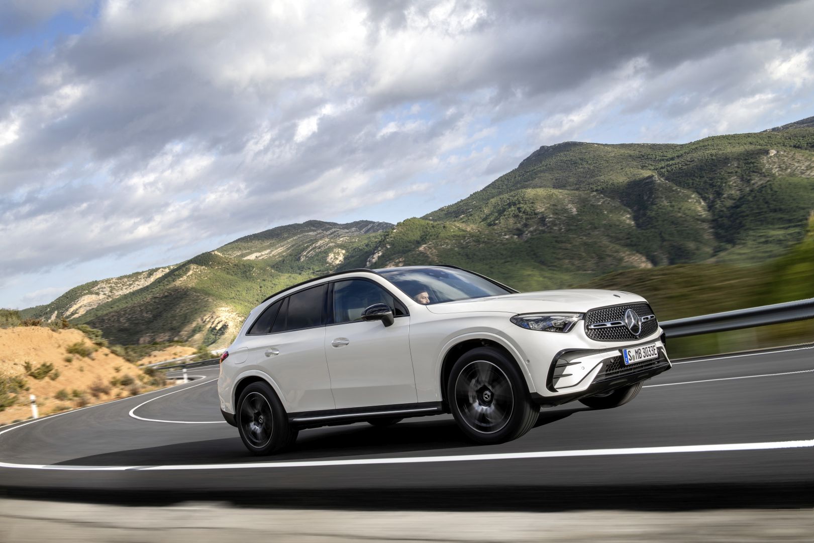 Mercedes Benz Glc Class photo 27
