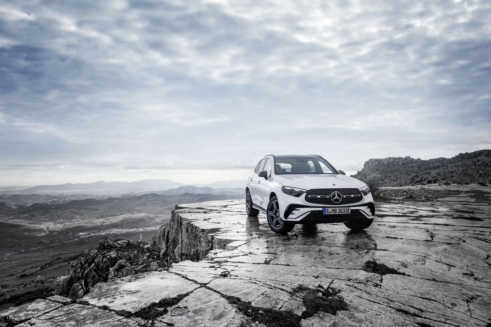 Mercedes Benz Glc Class photo 35