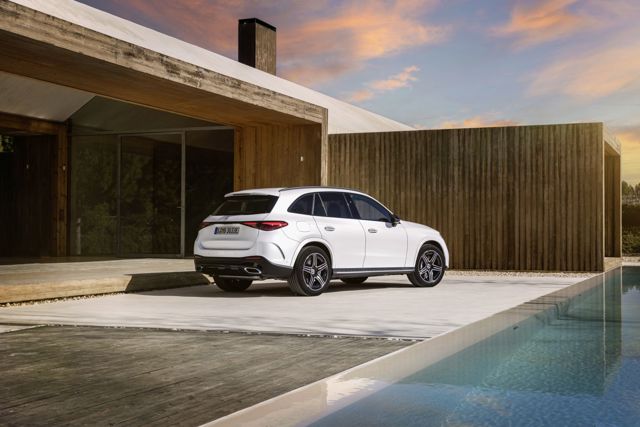 Mercedes Benz Glc Class photo 52