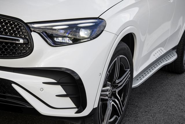 Mercedes Benz Glc Class photo 57