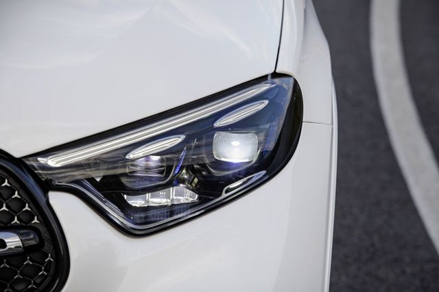 Mercedes Benz Glc Class photo 58
