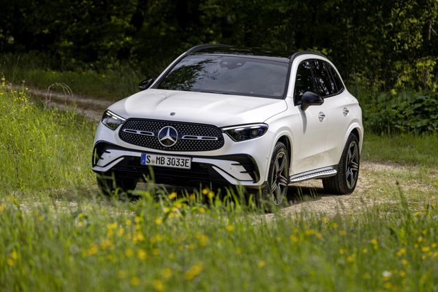 Mercedes Benz Glc Class photo 69