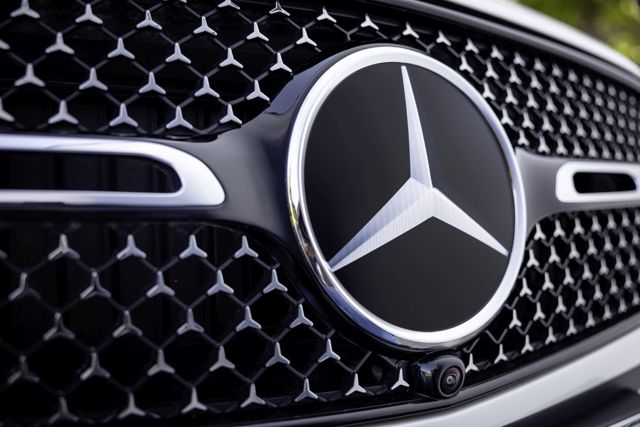 Mercedes Benz Glc Class photo 76