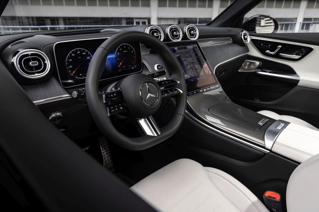 Mercedes Benz Glc Class photo 117