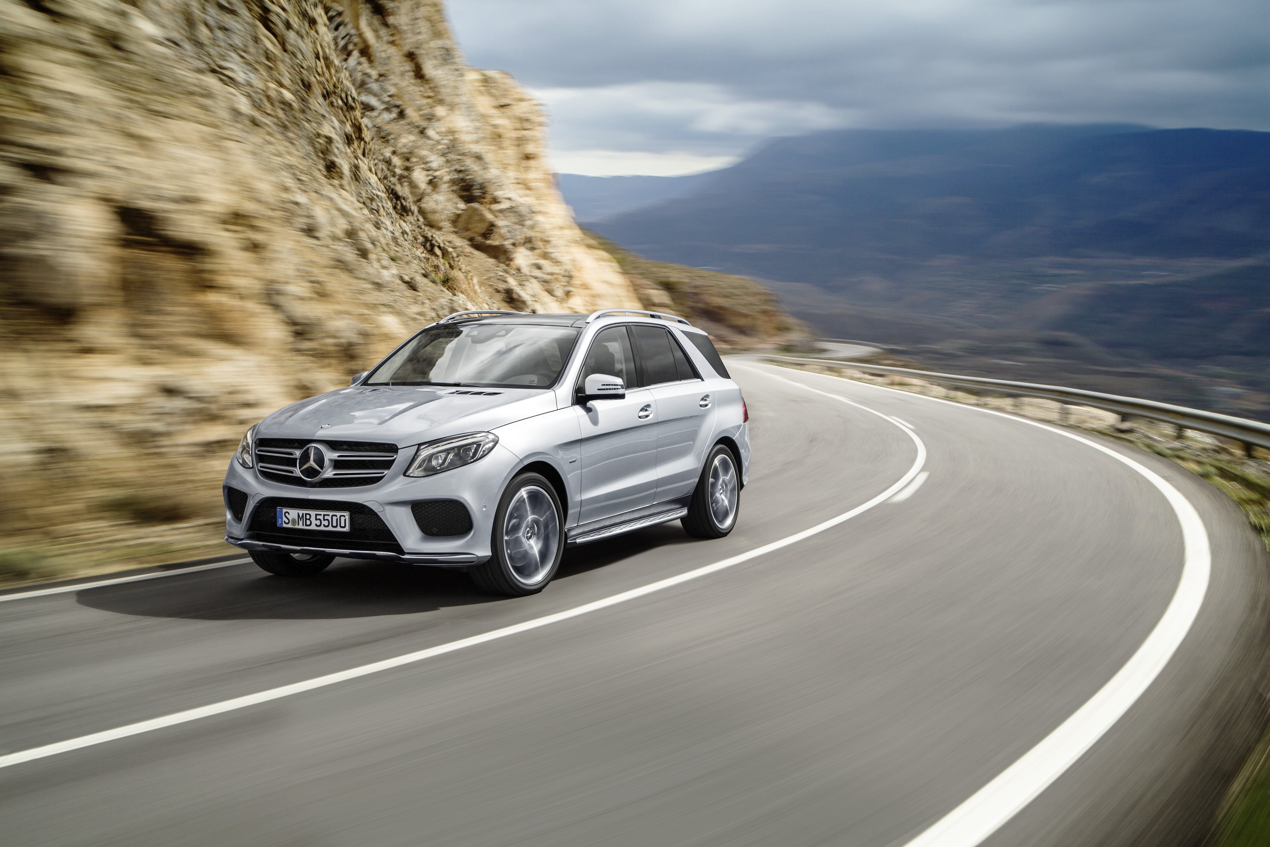 Mercedes Benz Gle-Class photo 16