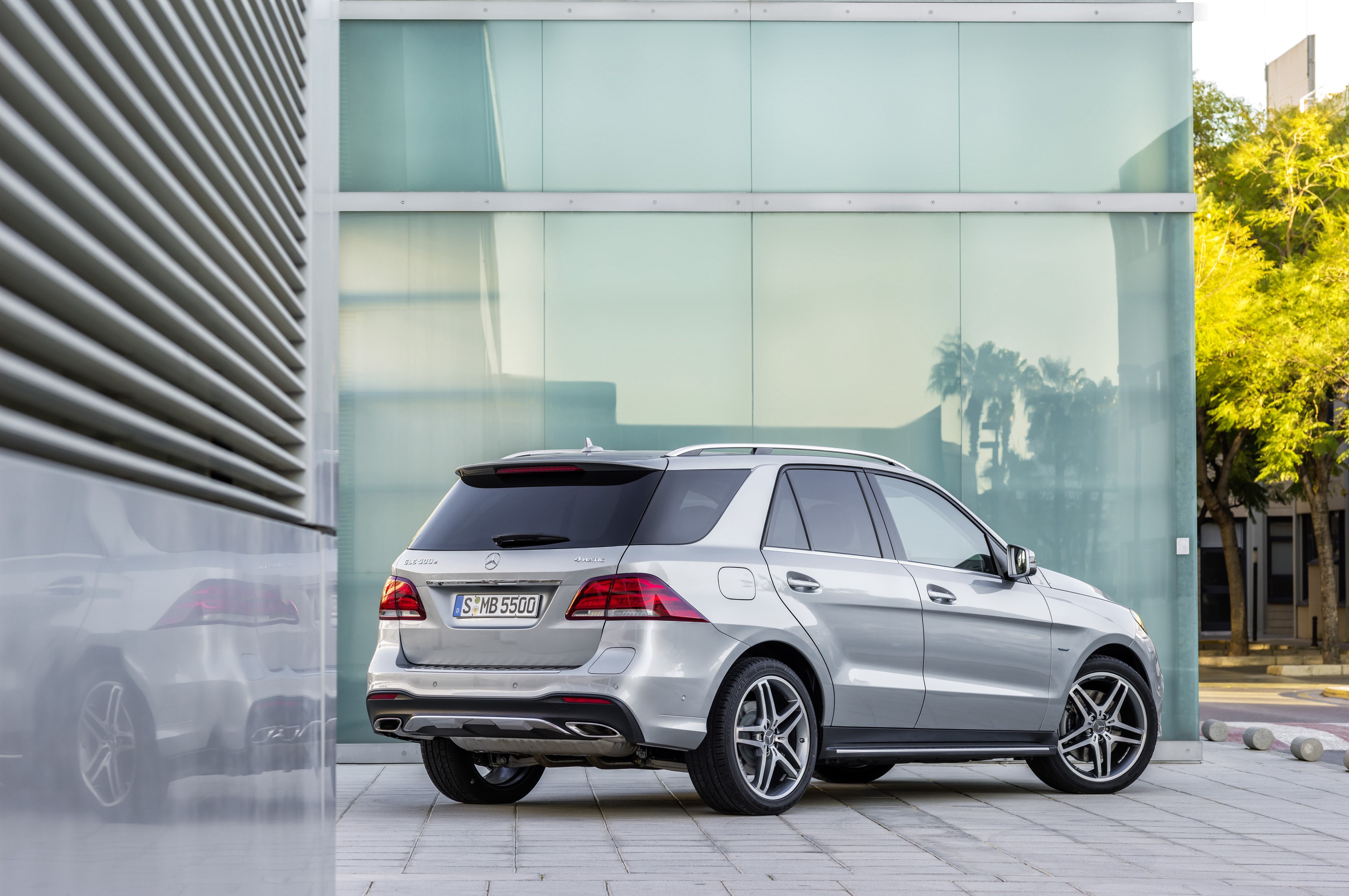 Mercedes Benz Gle-Class photo 18