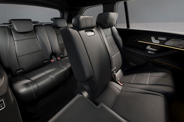 Mercedes Benz Gls-Class photo 11