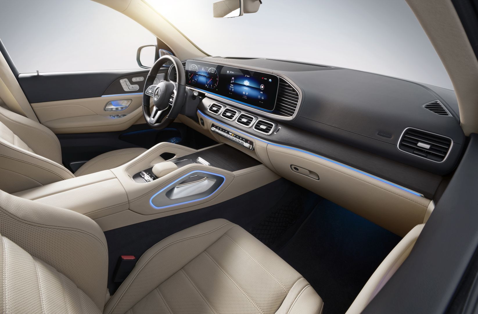 Mercedes Benz Gls-Class photo 92