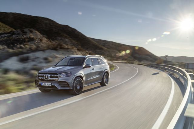 Mercedes Benz Gls-Class photo 2