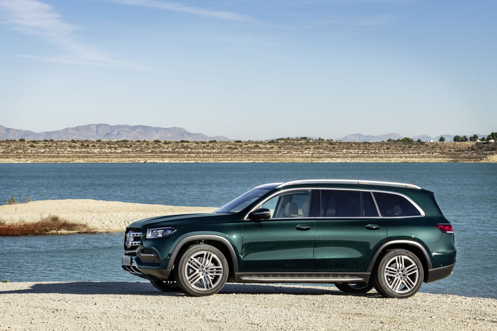 Mercedes Benz Gls-Class photo 45