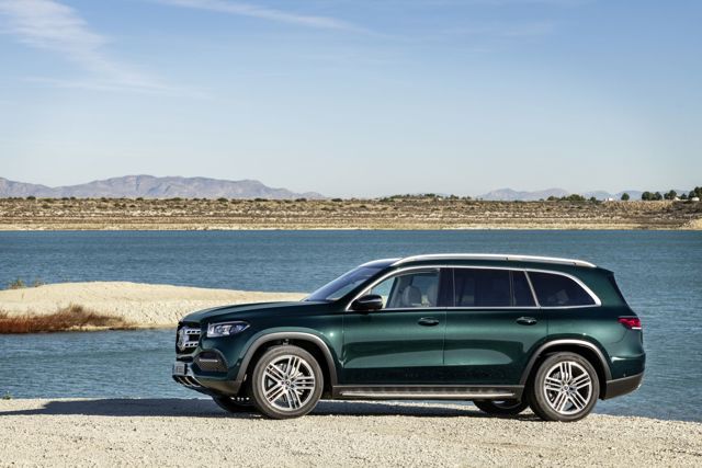 Mercedes Benz Gls-Class photo 45