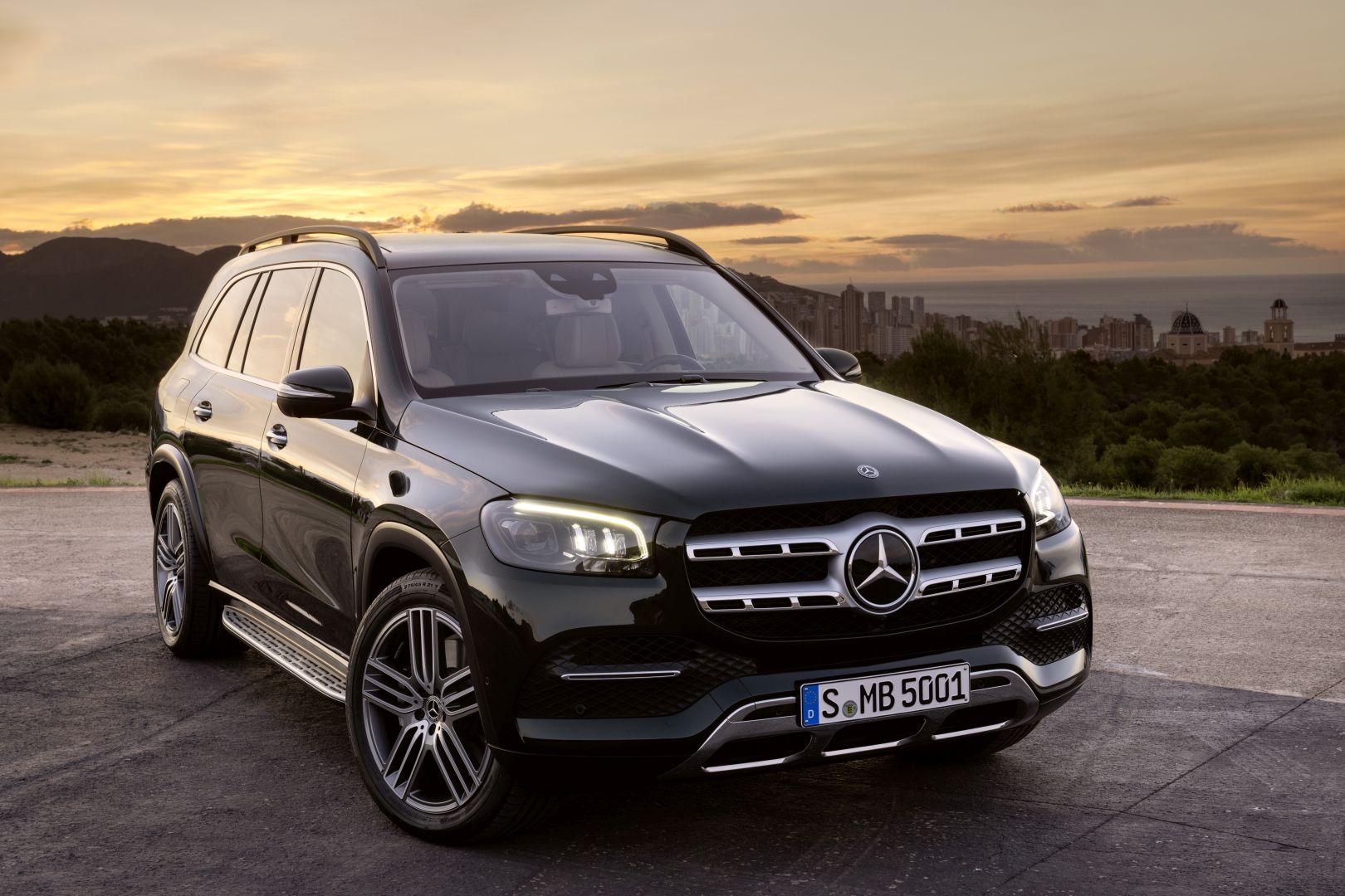 Mercedes Benz Gls-Class photo 51