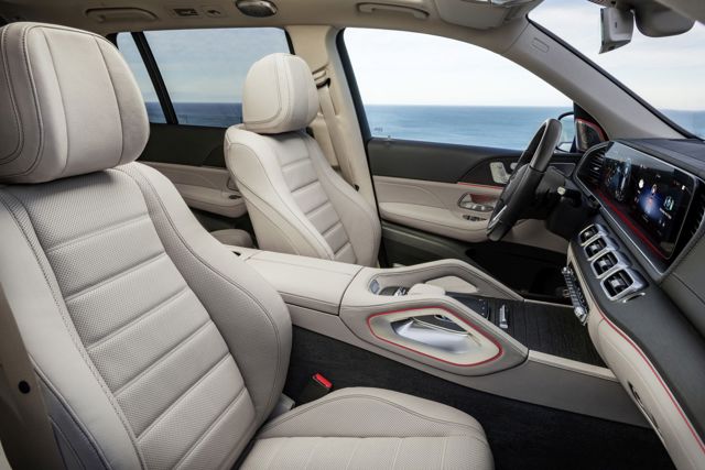 Mercedes Benz Gls-Class photo 86