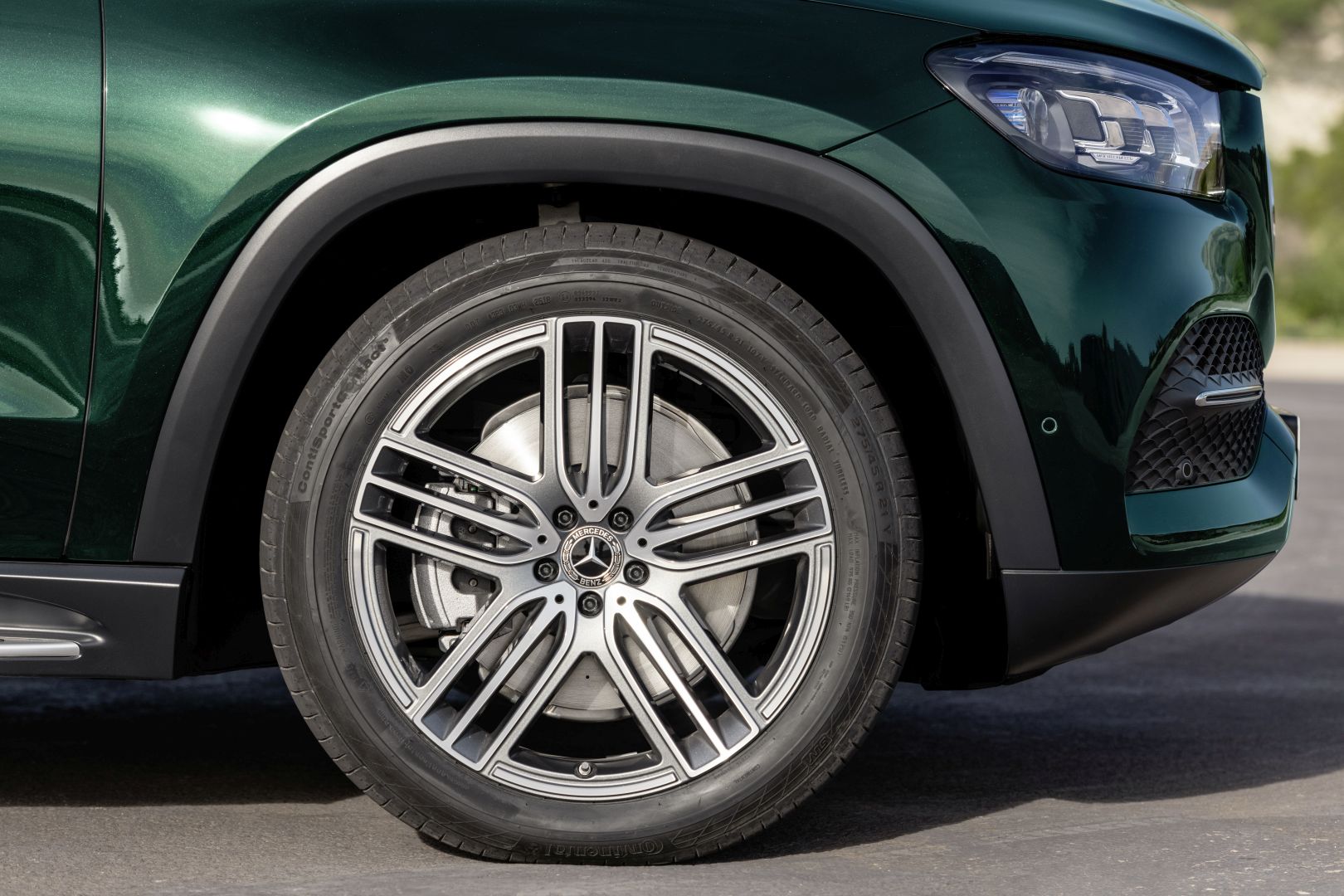 Mercedes Benz Gls-Class photo 62