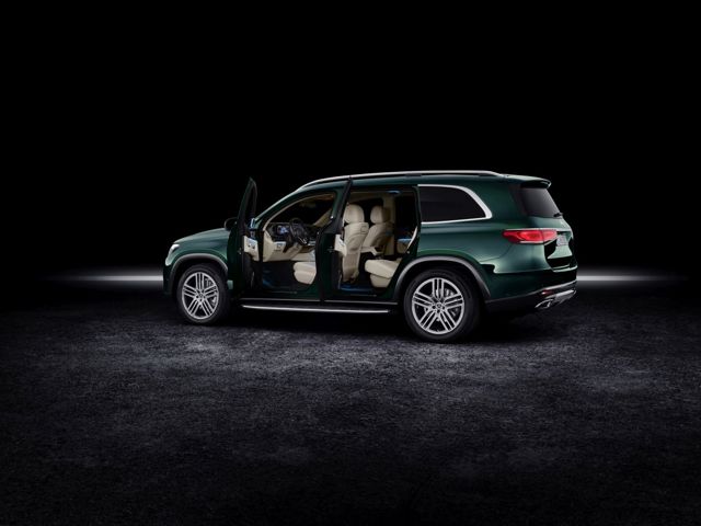 Mercedes Benz Gls-Class photo 73