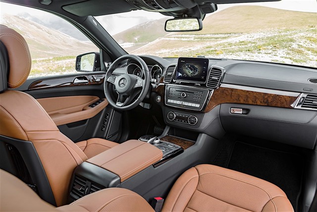 Mercedes Benz Gls-Class photo 89