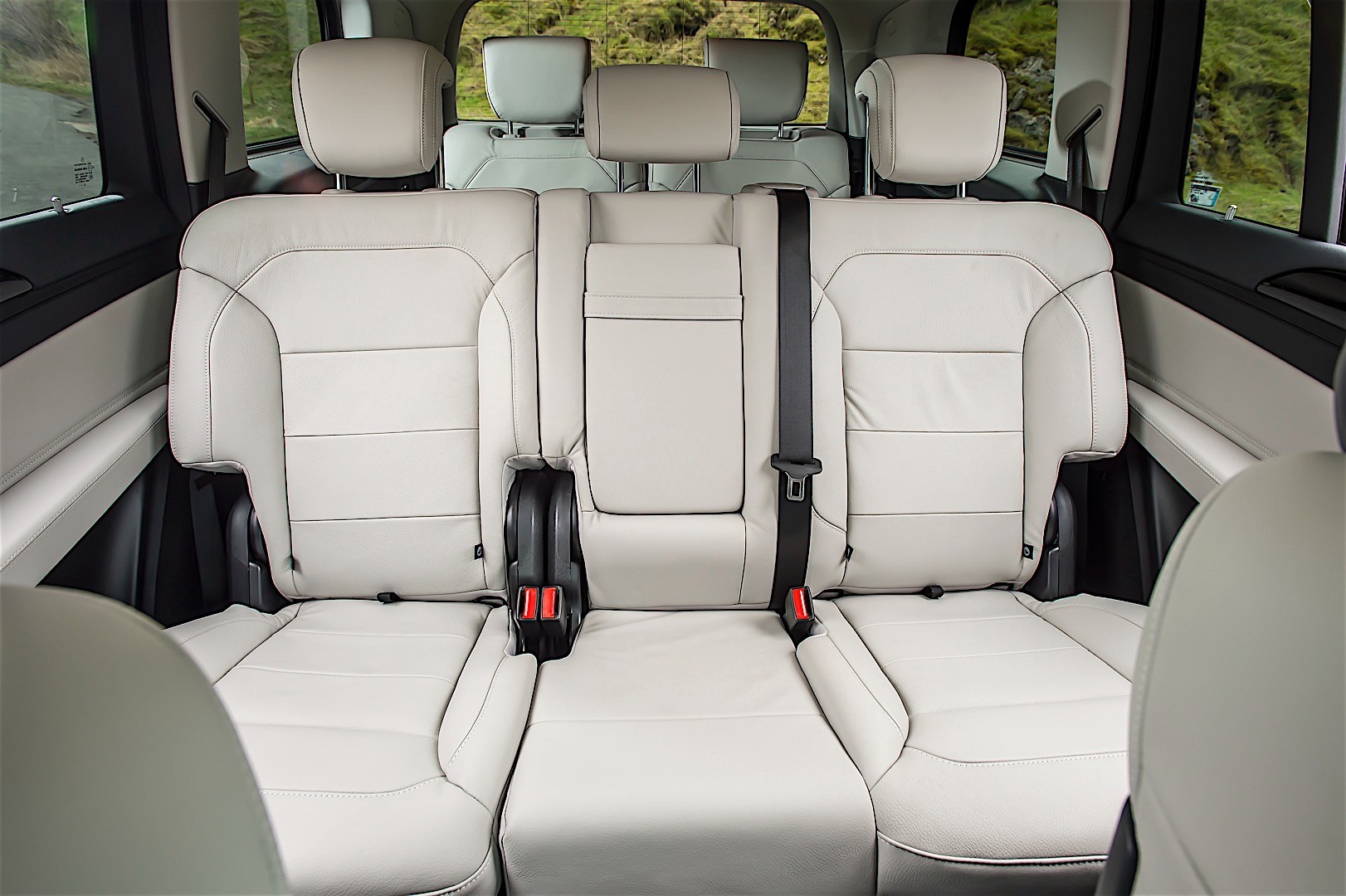 Mercedes Benz Gls-Class photo 92