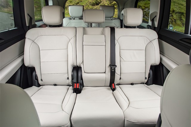 Mercedes Benz Gls-Class photo 92