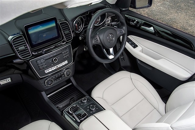 Mercedes Benz Gls-Class photo 94