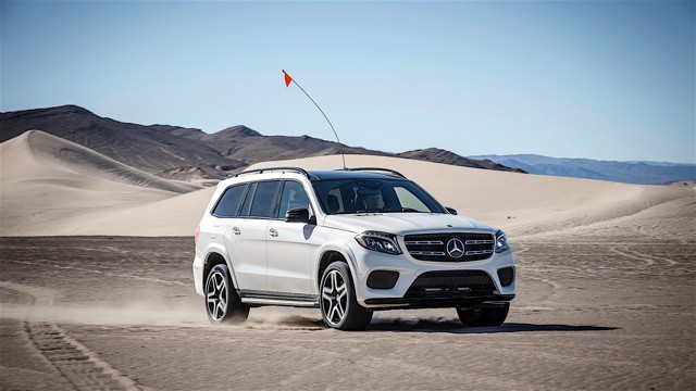 Mercedes Benz Gls-Class photo 10