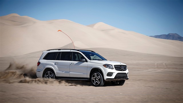 Mercedes Benz Gls-Class photo 16