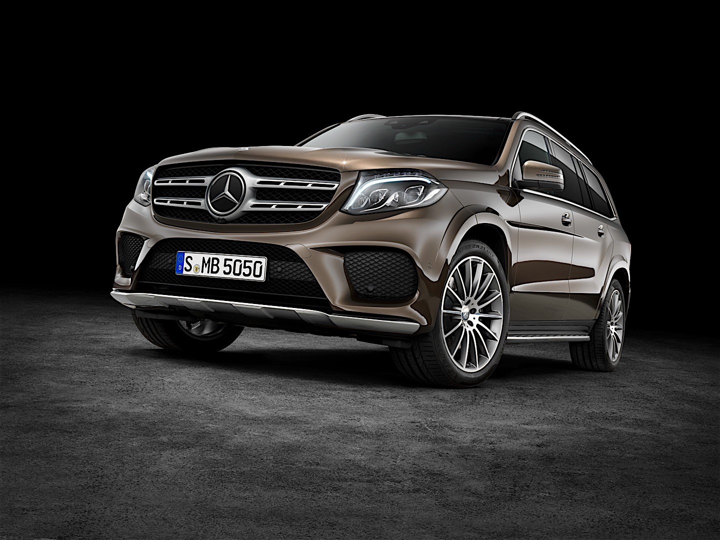 Mercedes Benz Gls-Class photo 23