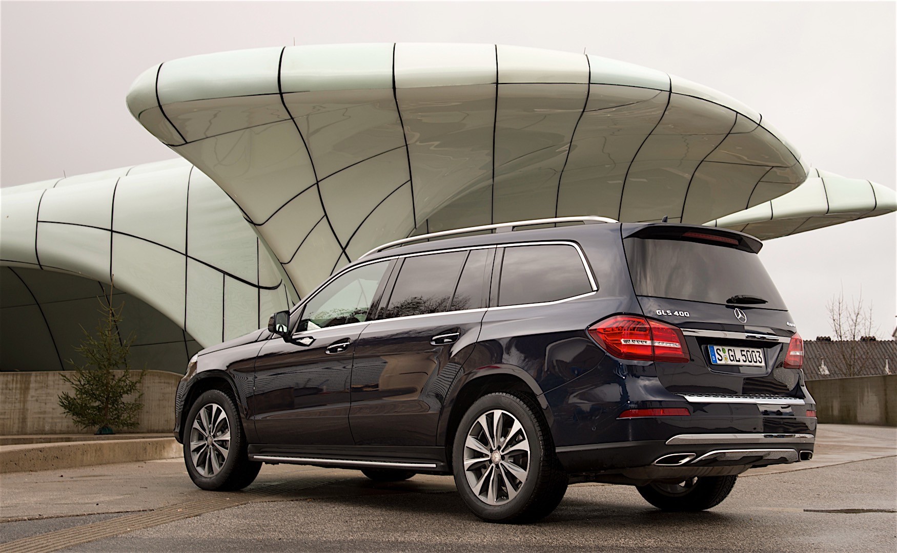 Mercedes Benz Gls-Class photo 51