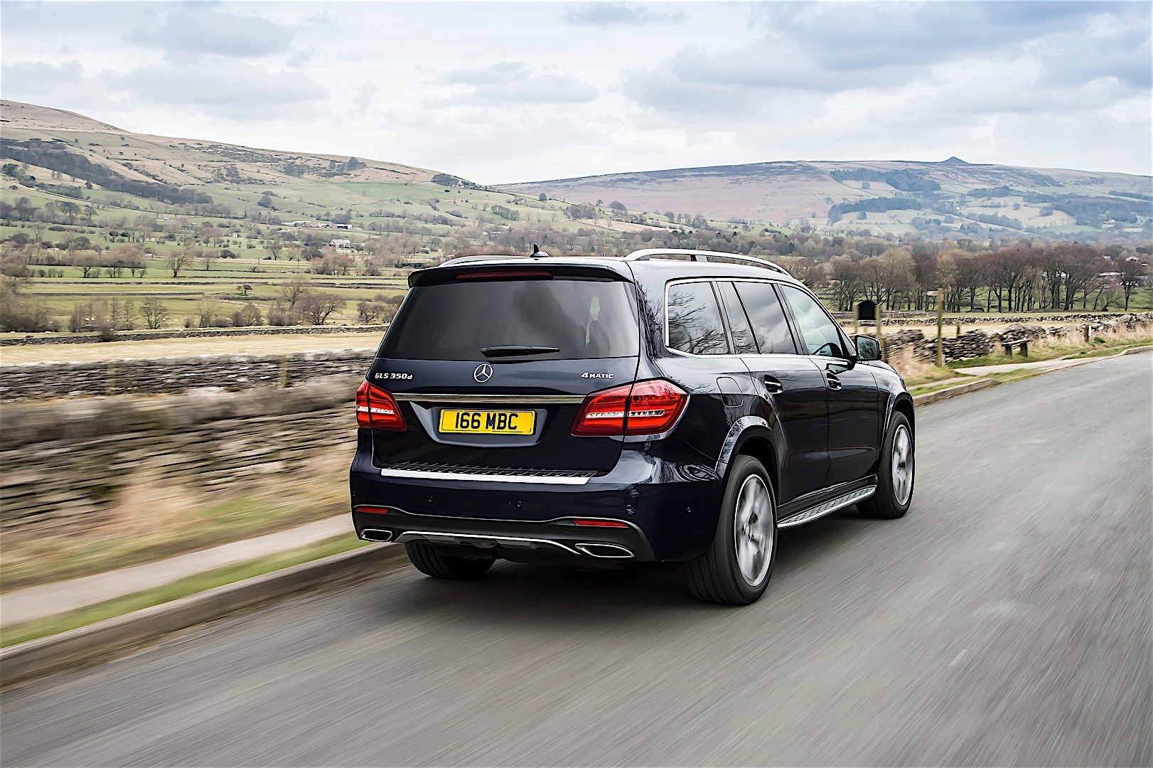 Mercedes Benz Gls-Class photo 62