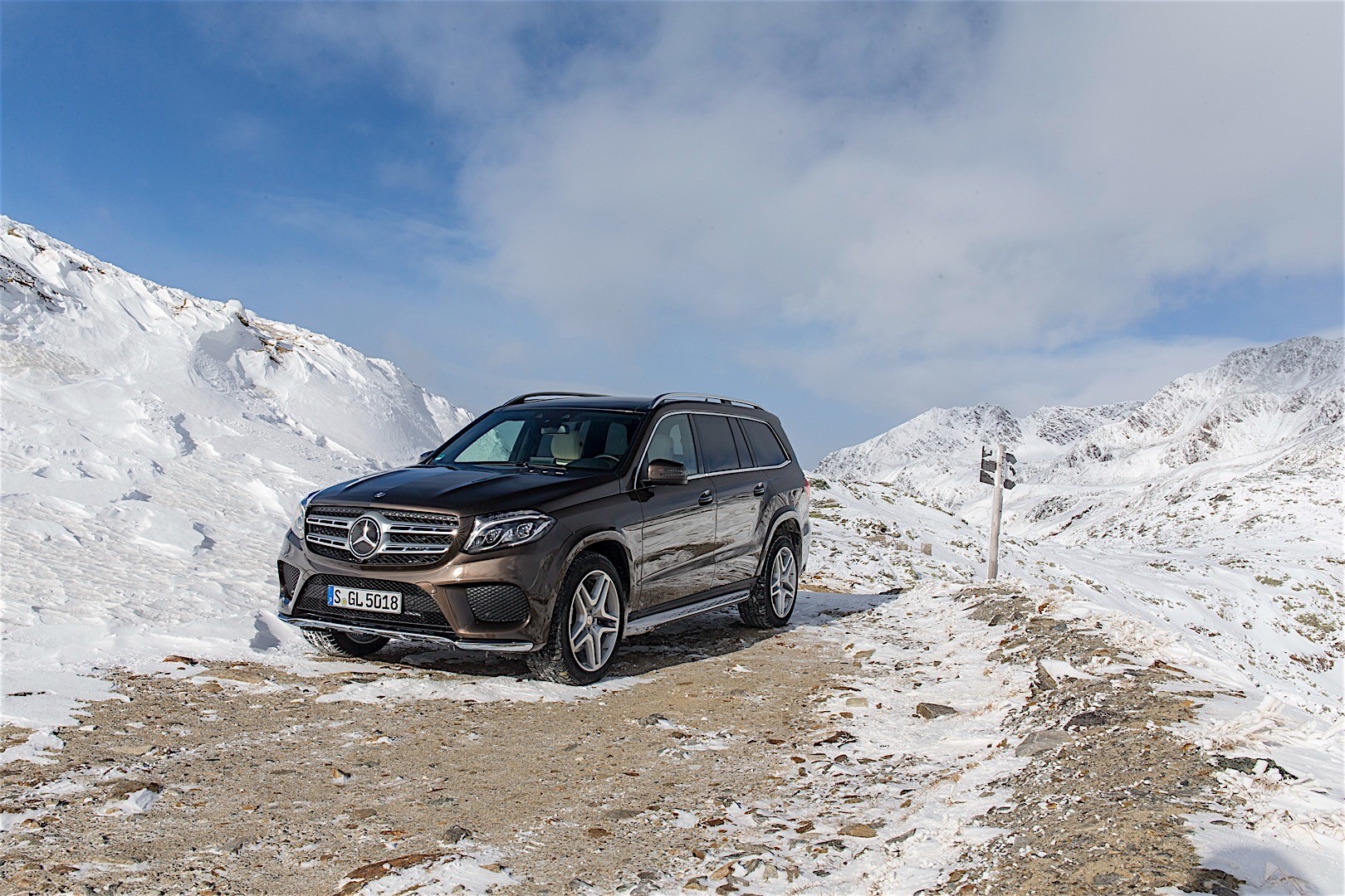 Mercedes Benz Gls-Class photo 67