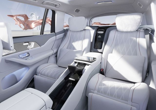 Mercedes Benz Gls Maybach photo 14