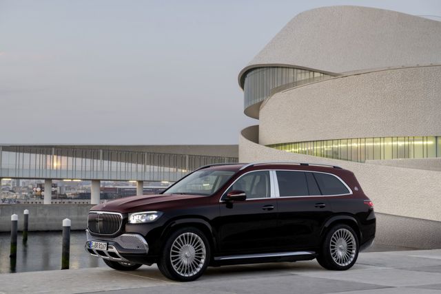 Mercedes Benz Gls Maybach photo 10