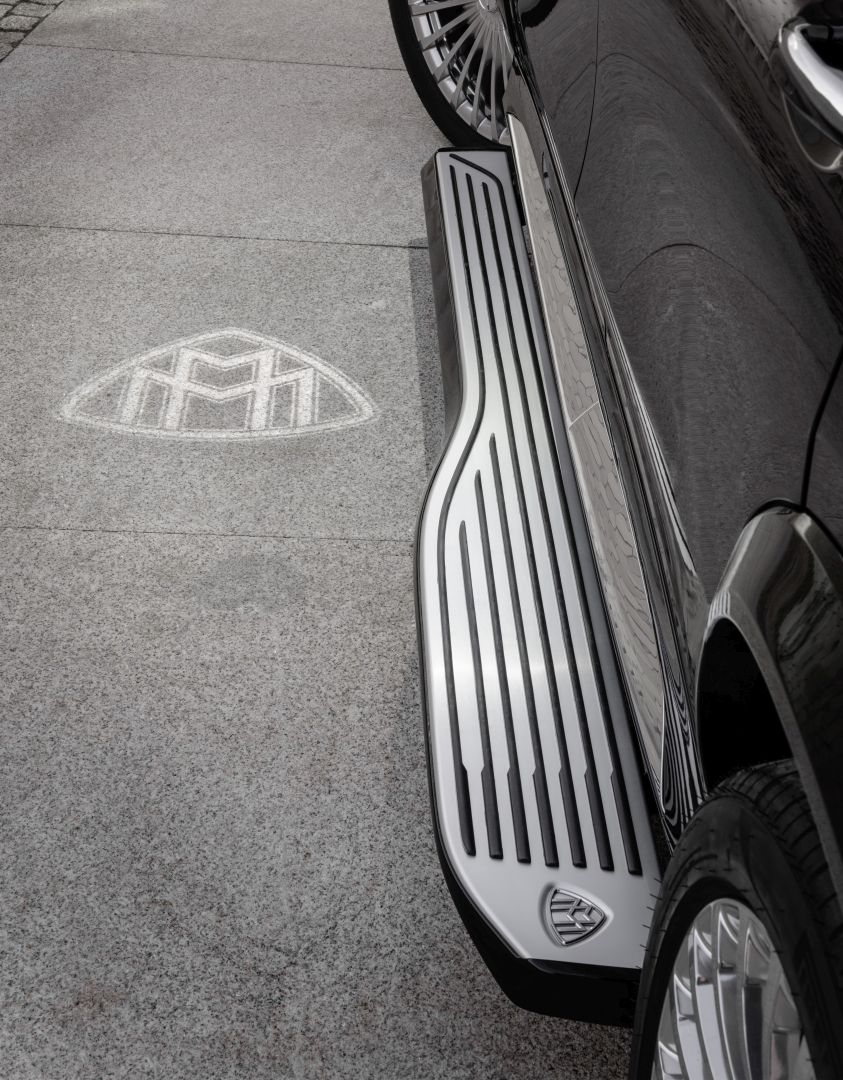 Mercedes Benz Gls Maybach photo 11