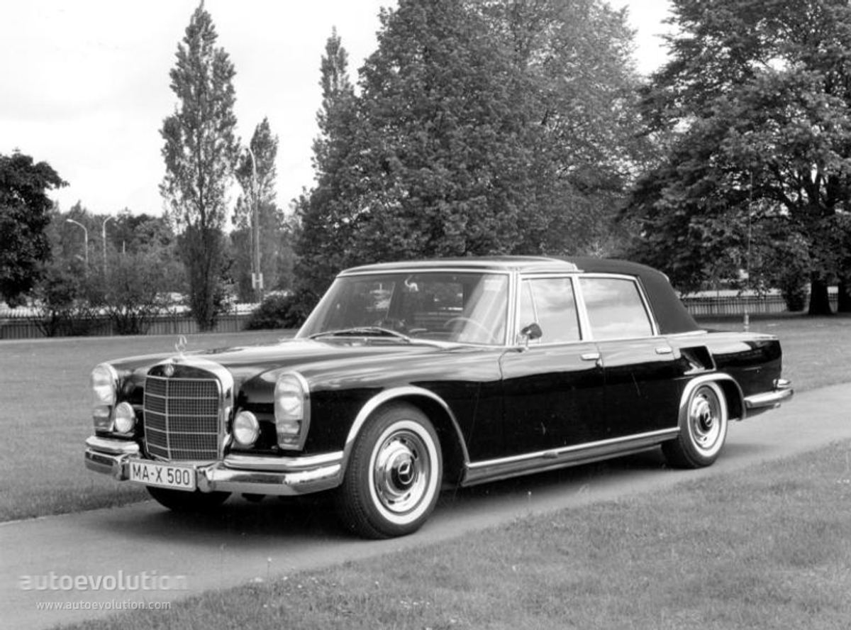 Mercedes Benz Mercedes Benz Laundalet
