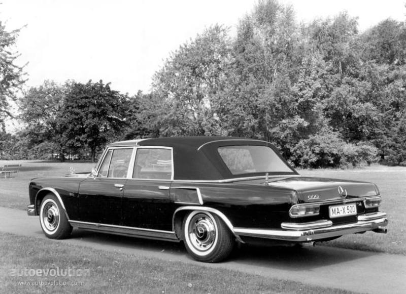 Mercedes Benz Laundalet photo 2