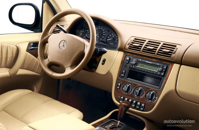 Mercedes Benz M-Klasse photo 11