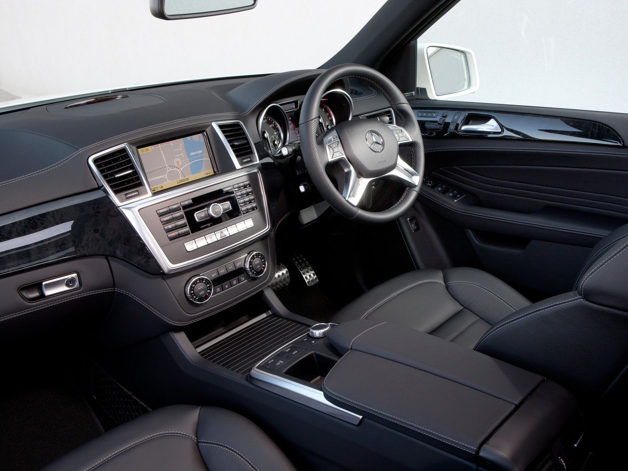 Mercedes Benz M-Klasse photo 100