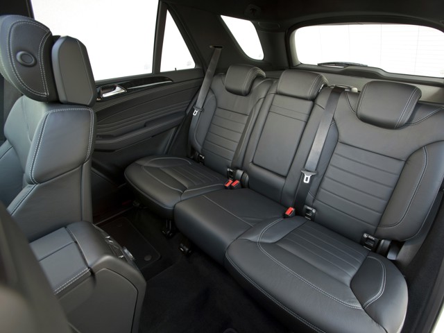 Mercedes Benz M-Klasse photo 102