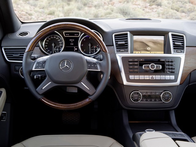 Mercedes Benz M-Klasse photo 105