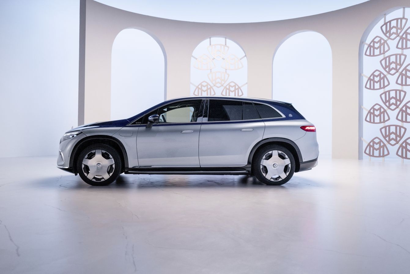 Mercedes Benz Maybach Eqs Suv photo 21