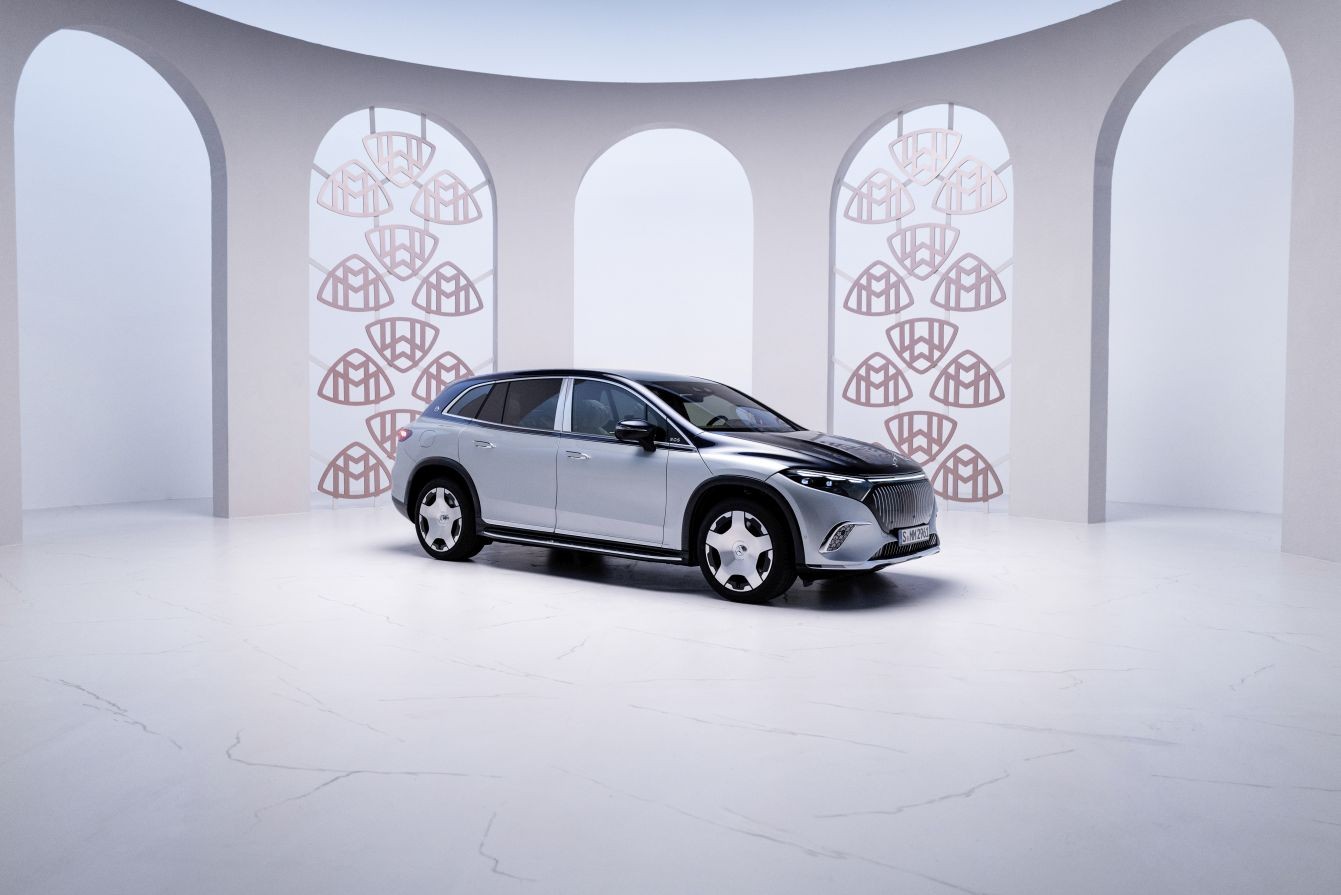 Mercedes Benz Maybach Eqs Suv photo 22