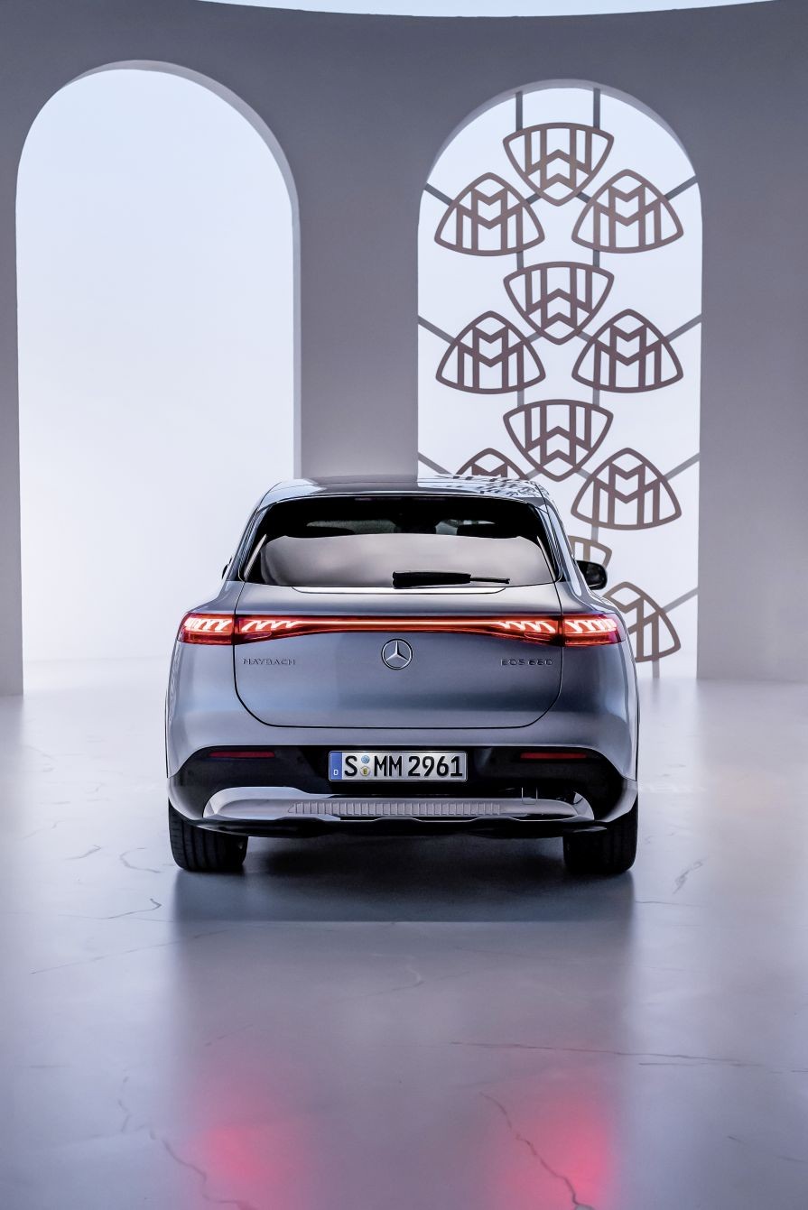 Mercedes Benz Maybach Eqs Suv photo 24