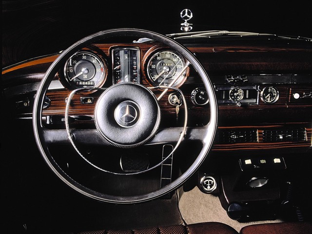Mercedes Benz Pullman foto 33