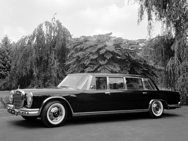 Mercedes Benz Pullman foto 21