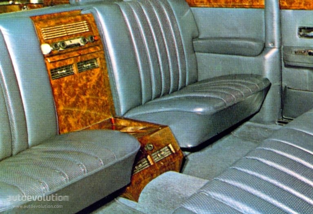 Mercedes Benz Pullman photo 9