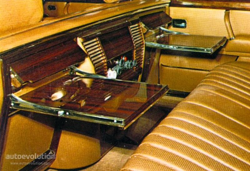 Mercedes Benz Pullman photo 10