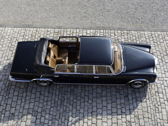 Mercedes Benz Pullman photo 20
