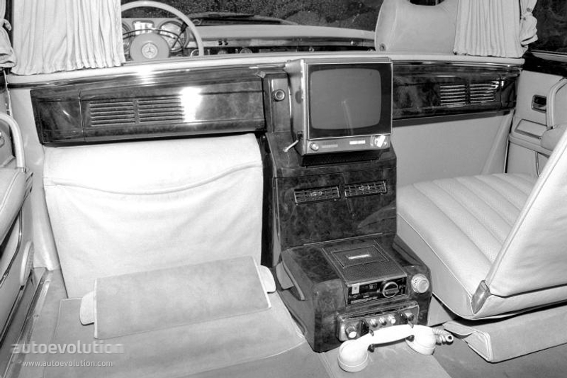 Mercedes Benz Pullman photo 9