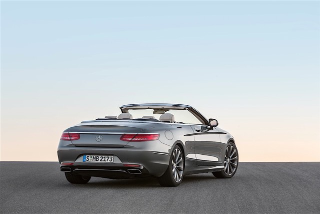 Mercedes Benz S-Class Cabriolet photo 1