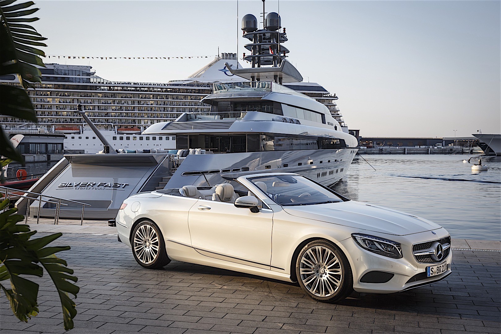 Mercedes Benz S-Class Cabriolet photo 3